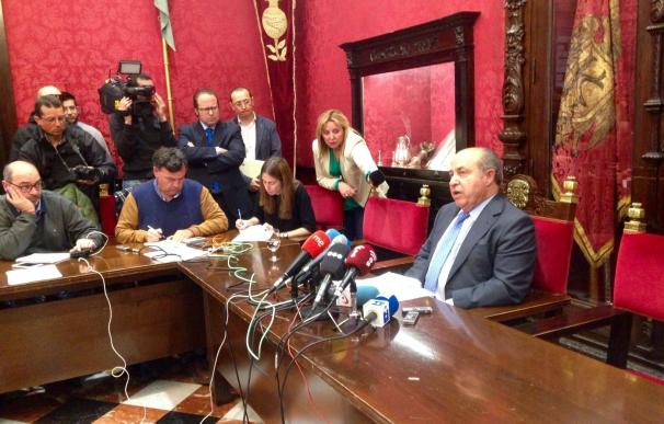 Alcalde de Granada se niega a dimitir, se siente "indefenso" y pide saber quién dio la orden de su arresto