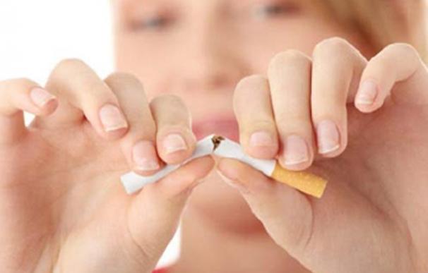 Los españoles se gastan cada año más de 37 millones en tratamientos para dejar de fumar