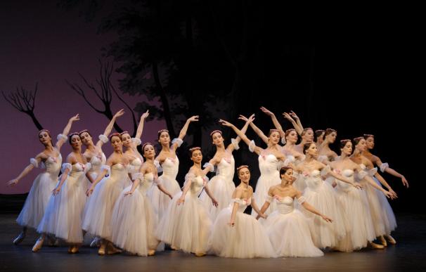 El Ballet de Georgia homenajea al coreógrafo Folkin en Terrassa