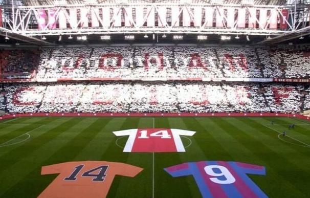 Así fue el espectacular homenaje del Amsterdam Arena a Johan Cruyff