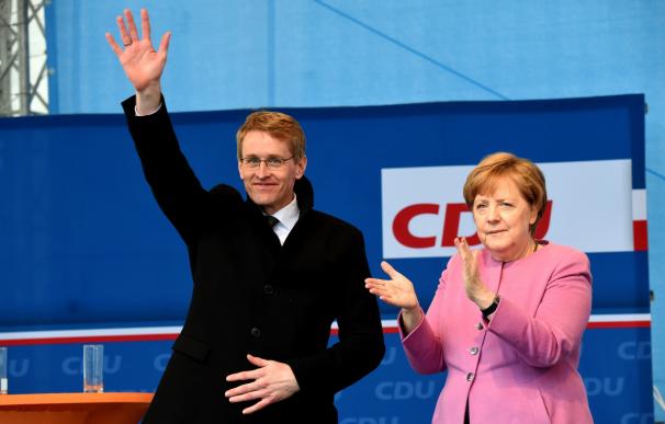 La CDU de Merkel busca arrebatar Schleswig-Holstein al SPD en las regionales del domingo