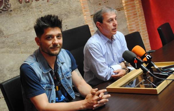 Diego Martín actuará en acústico el 19 de mayo en Valdepeñas para presentar 'Con los pies en el cielo'