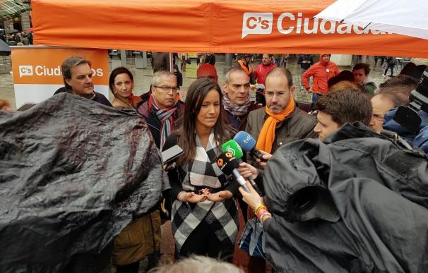 Villacís (C's) reprocha a Rajoy que esté de brazos cruzados siendo un obstáculo ante la situación de España