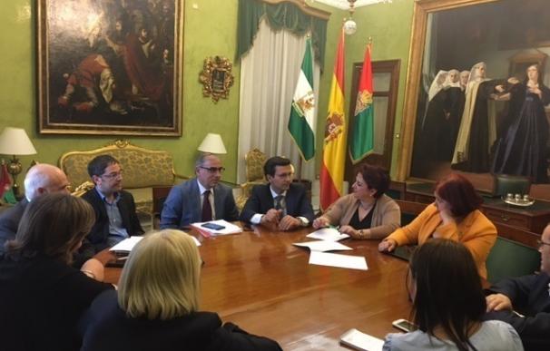 PSOE reclama al Gobierno más dinero para proyectos "imprescindibles" para el desarrollo de Granada