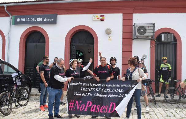 Concluye en Villa del Río, tras 120 kilómetros, la marcha en bici de #Nopasesdemí para reclamar el cercanías