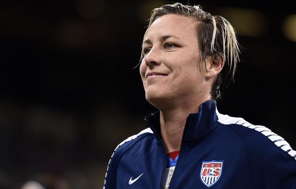NEW ORLEANS, LA - DECEMBER 16: Abby Wambach #20 of