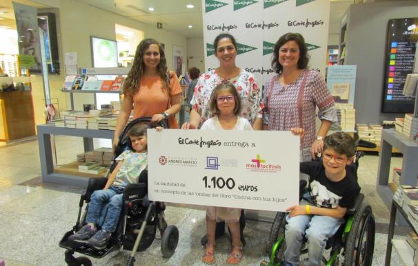 Tres niños reciben un cheque de 1.100 euros para investigar sobre las enfermedades raras que padecen