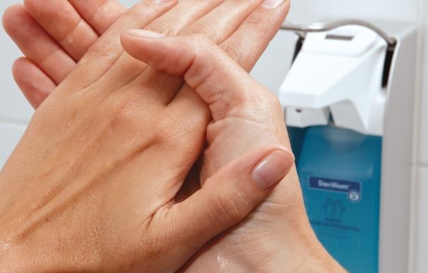 El 61% de los profesionales sanitarios y el 50% del personal quirúrgico no se lava correctamente las manos