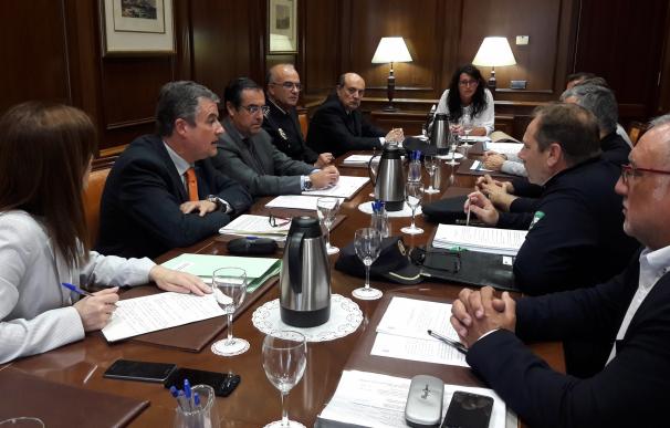 Crean la comisión del acuerdo para incorporar a Policía Local de Málaga en la protección de víctimas de maltrato