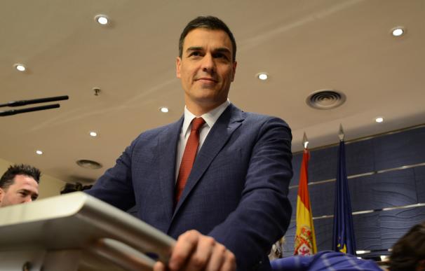 El PSOE convocará este sábado unas primarias en las que Sánchez no espera rival, bajo el ruido de las listas