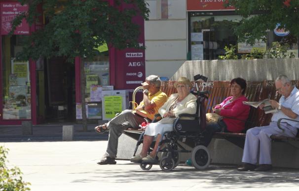 La pensión media en Huelva alcanza los 829 euros, un 7% por debajo de la media nacional