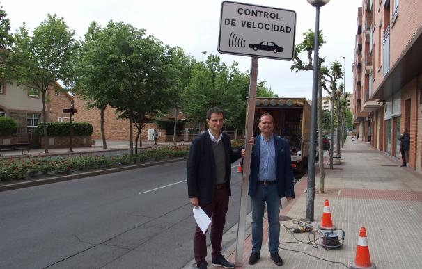 El Ayuntamiento señaliza seis calles en las que actuará el radar móvil y que han registrado mayores índices de velocidad