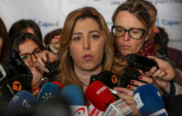 Susana Díaz descarta más recortes y pregunta a Montoro si "intimida" a las CCAA por un "últimátum" de Bruselas