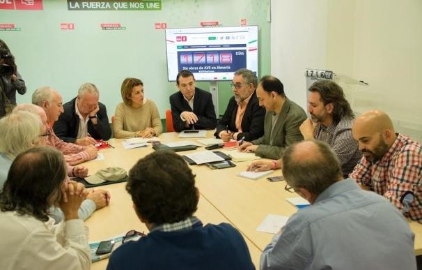 El PSOE muestra su apoyo a la Mesa del Ferrocarril y le informa de las enmiendas que presentará a los PGE