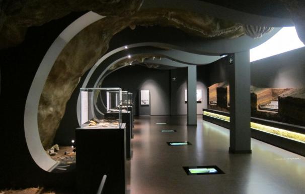 Un libro sobre los mejores destinos arqueológicos de España se presenta mañana en el MUPAC