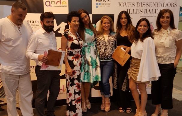 Carla García gana el Certamen de Jóvenes Diseñadores de las Islas Baleares con su colección 'MO'