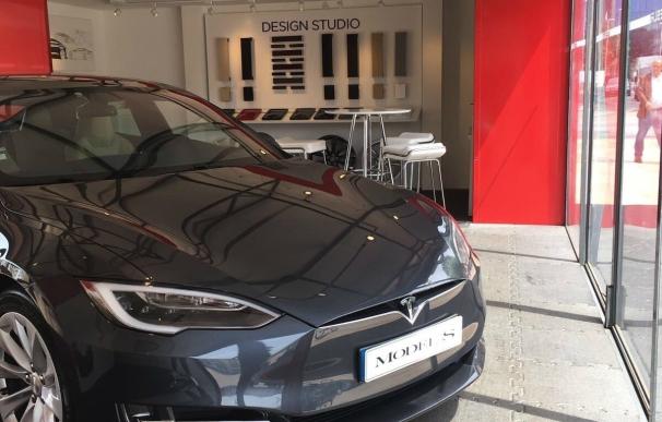 Tesla abre en Barcelona su primera tienda 'pop-up' de España