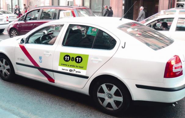 El Congreso analiza mañana la posibilidad de que taxis y vehículos con conductor lleven matrículas azules