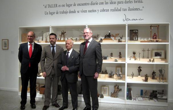 Venancio Blanco descubre los secretos de su taller en su nueva exposición en Salamanca