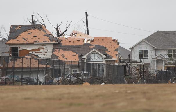 Un tornado azota Dallas y provoca numerosos daños