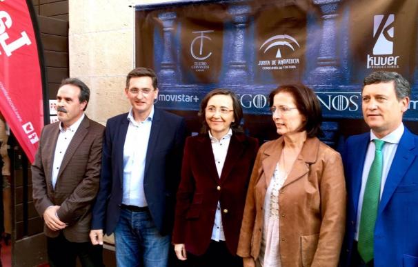 Aguilar asiste en Almería al estreno de la VI temporada de 'Juego de Tronos', rodada en la provincia