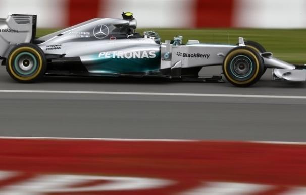 Rosberg domina la primera sesión libre en Sochi con Sainz décimo y Alonso duodécimo