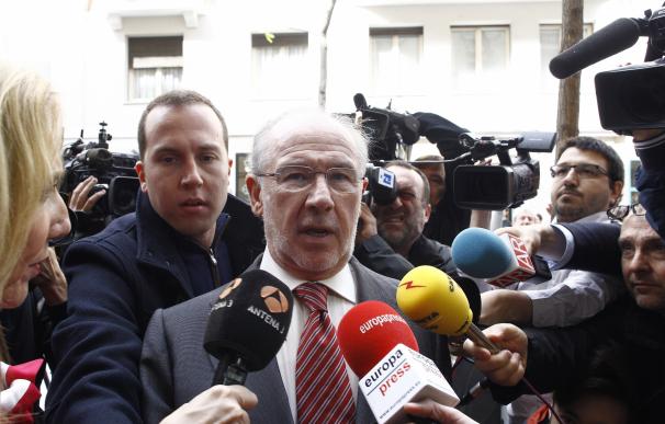 El Supremo argumenta que la actividad criminal que se imputa a Rato tiene su núcleo en España