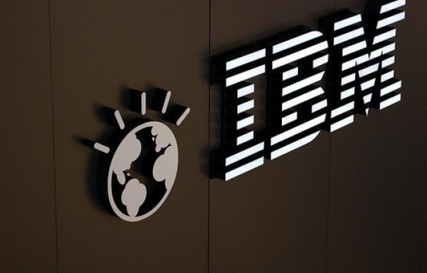 IBM anuncia servicios 'blockchain' en la nube para el sector financiero, público y sanitario