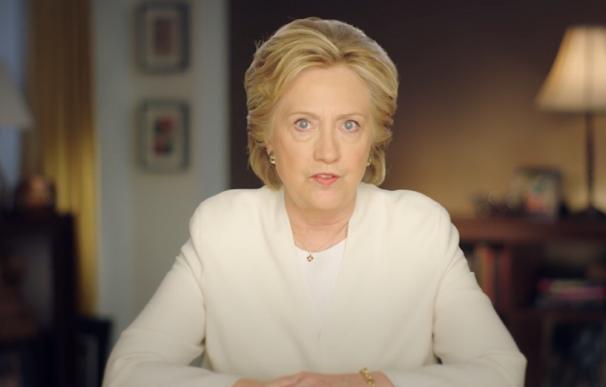 Hillary Clinton culpa al FBI y su famosa carta de no ser presidenta