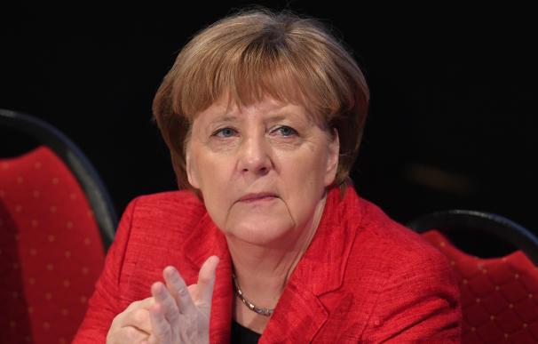 Merkel asegura que Europa no debe apartar a Turquía