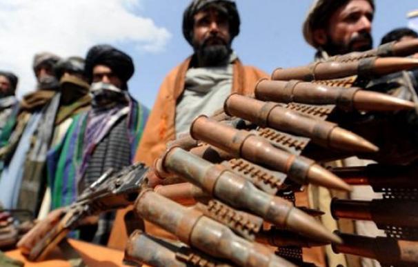 Talibanes matan a ocho de sus civiles