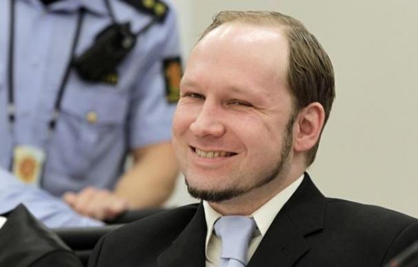 Breivik gana el jucio contra el Estado noruego por trato inhumano en prisión