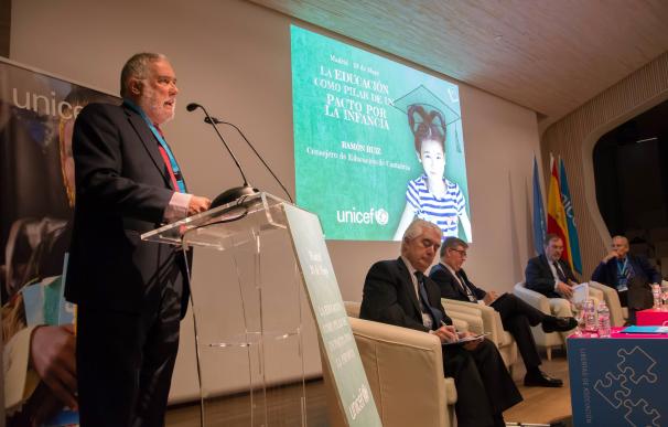 Cantabria expone sus medidas educativas en favor de la infancia en una jornada de Unicef