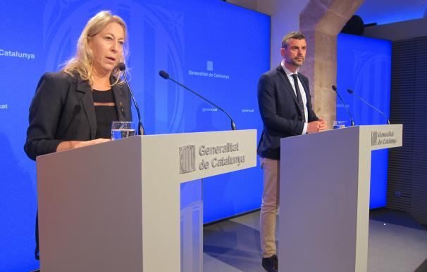 Puigdemont pedirá por carta a Rajoy abrir negociaciones formales para acordar el referéndum
