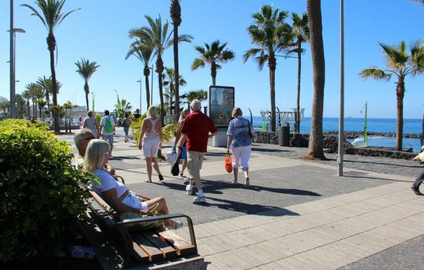 Más de 1,8 millones de turistas visitan Tenerife en el primer cuatrimestre