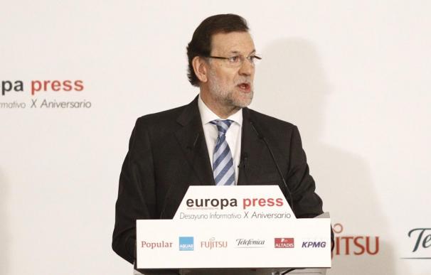 Rajoy eleva al 2,9% la previsión de PIB de 2015 y 2016