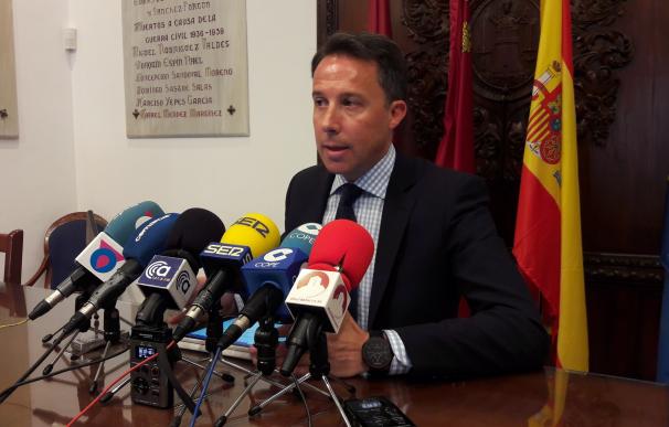 El alcalde de Lorca asumirá también las competencias propias de los temas de Semana Santa y crea nuevas áreas