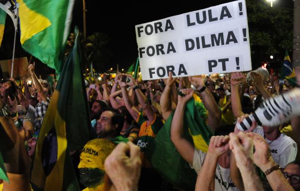 Por Dios, por la familia y con la camiseta de la selección, así votaron los diputados brasileños