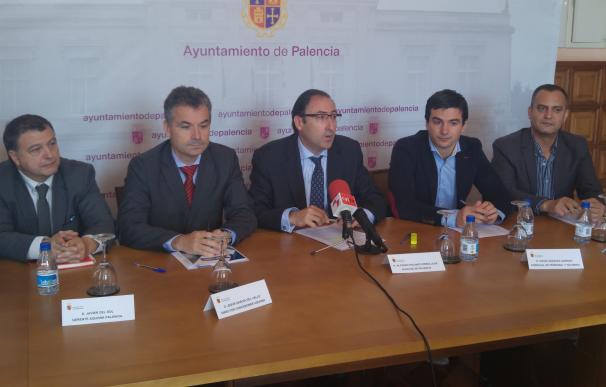 Aquona aporta un fondo social de 20.000 euros que será gestionado por los Servicios Sociales municipales