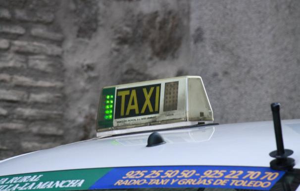 El sector del taxi advierte de que las protestas de hoy se quedarán "cortas" si no hay acuerdo