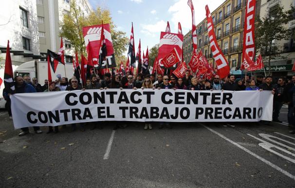 Sindicatos y patronal firman el nuevo convenio del sector de contact center