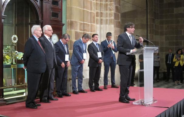 Puigdemont destaca el comercio, Europa y el Mediterráneo como valores "inherentes" de Catalunya