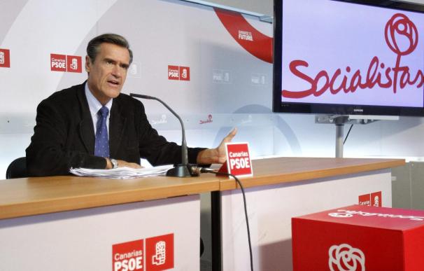 López Aguilar (PSOE) dice que "saludará" una victoria de Syriza el domingo