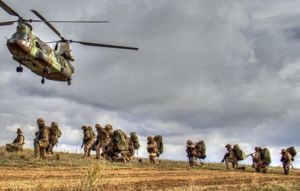 El teniente coronel de la Brigada Extremadura XI señala que están "preparados para cualquier amenaza" en Letonia
