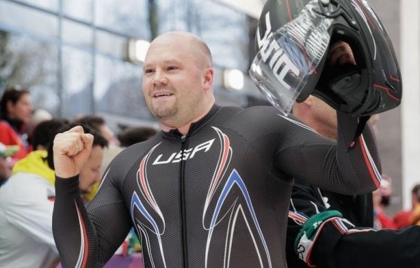 Hallan muerto al campeón olímpico de bobsleigh Steven Holcomb