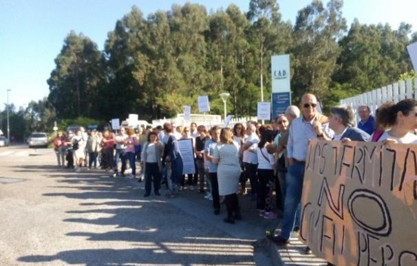 Los trabajadores del CAD de Sierrallana convocan una huelga en junio concentra contra el traslado de residentes