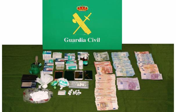 Detenidos dos hombres y dos mujeres por tráfico de drogas, tras registros en Parla e Illescas