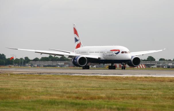 Un avión de British Airways habría impactado con un 'drone' antes de aterrizar en Heathrow