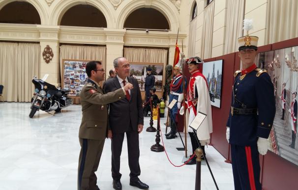 Málaga acoge este domingo la parada militar y la jura de bandera de la Guardia Real