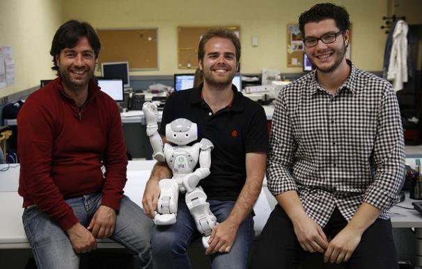 Investigadores españoles diseñan un robot terapeuta para niños con problemas motrices